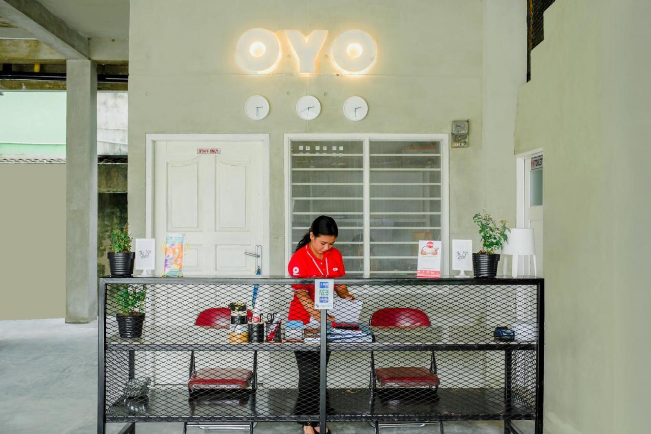 Hotel Oyo 183 The Pipe House Palembang Exteriér fotografie